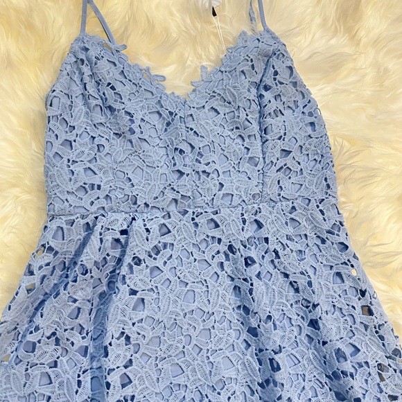 COPY - Periwinkle Womens Sleeveless Lace Fit & Flare Midi Dress - Picture 3 of 7